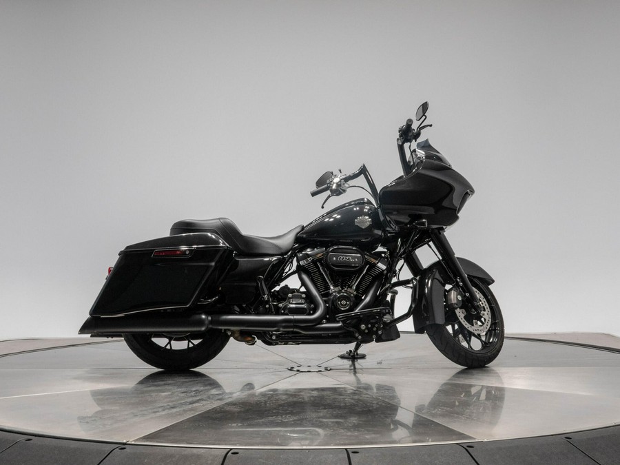 2022 HARLEY-DAVIDSON FLTRXS ROAD GLIDE SPECIAL in Vivid Black