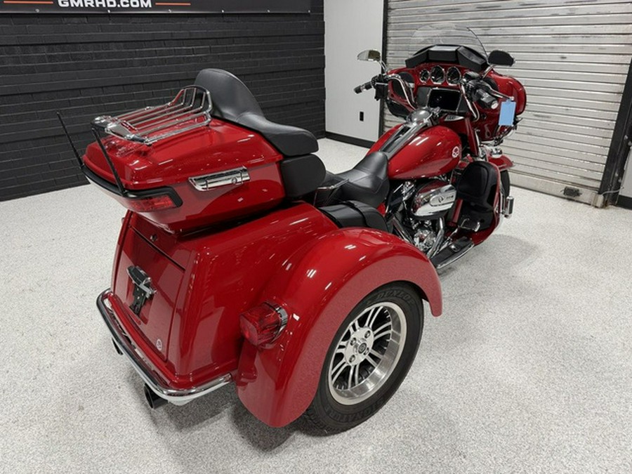 2022 Harley-Davidson Trike FLHTCUTG - Tri Glide Ultra