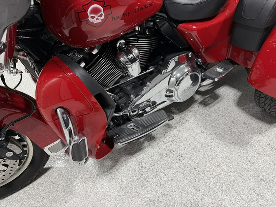 2022 Harley-Davidson Trike FLHTCUTG - Tri Glide Ultra