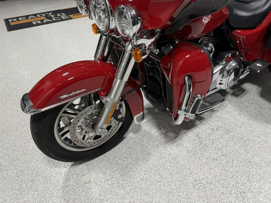 2022 Harley-Davidson Trike FLHTCUTG - Tri Glide Ultra