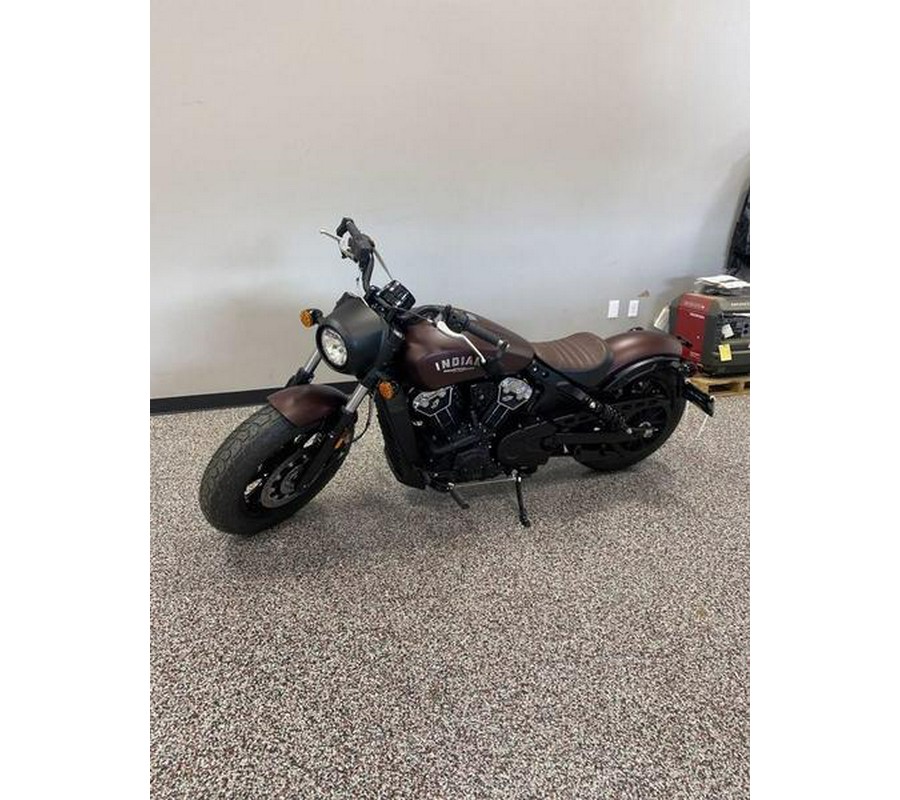 2022 Indian Motorcycle® Scout® Bobber ABS Maroon Metallic Smoke