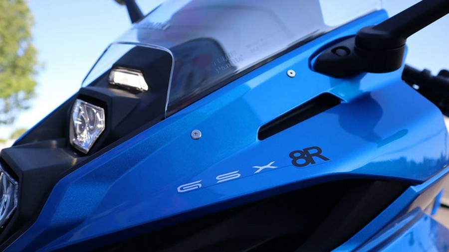 2025 Suzuki GSX-8R