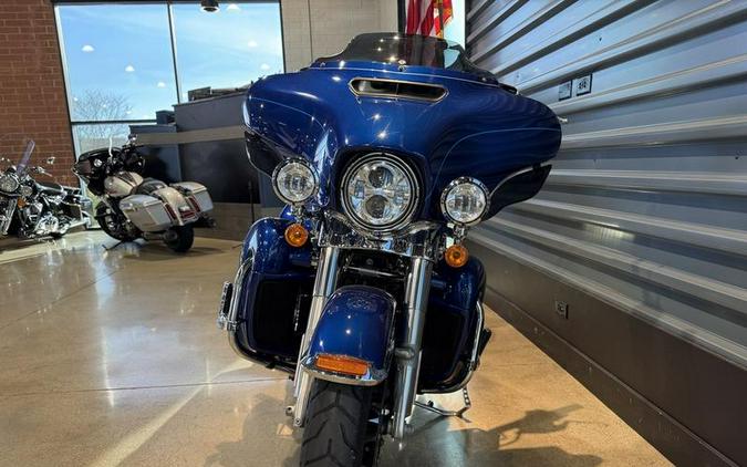 2015 Harley-Davidson® FLHTKL - Ultra Limited Low