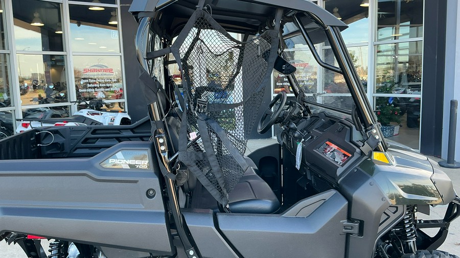 2026 Honda Pioneer 700 Deluxe