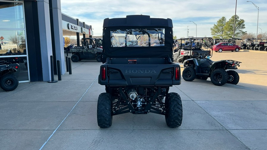2026 Honda Pioneer 700 Deluxe