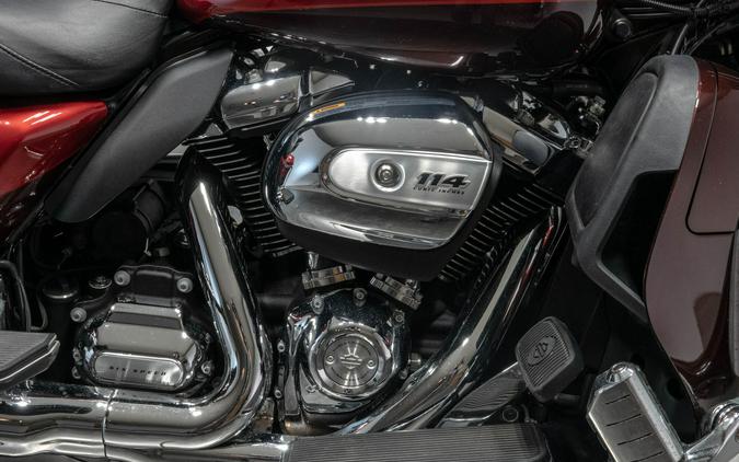 2019 HARLEY-DAVIDSON FLHTK LIMITED in Wicked Red/ Twisted Cherry
