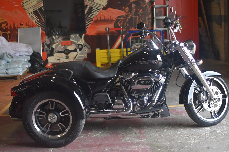 2021 Harley-Davidson Freewheeler