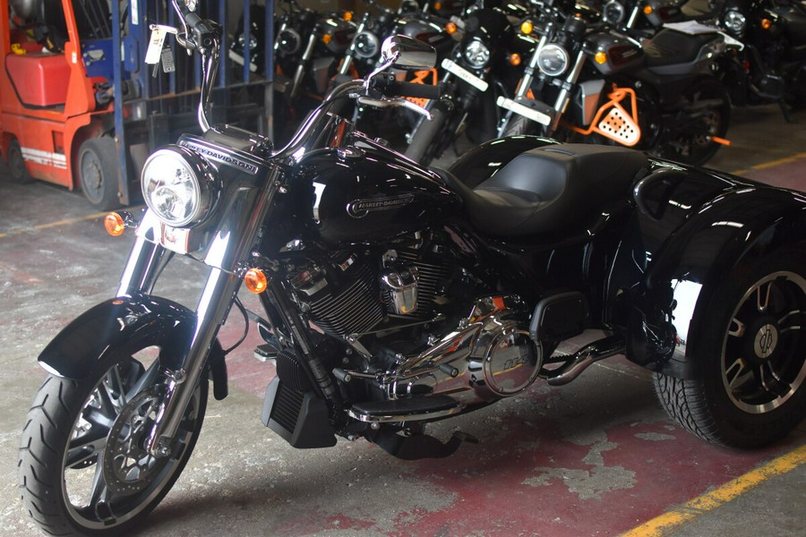 2021 Harley-Davidson Freewheeler