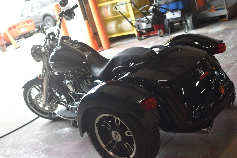 2021 Harley-Davidson Freewheeler