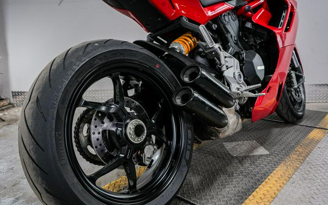 2023 Ducati SuperSport 950