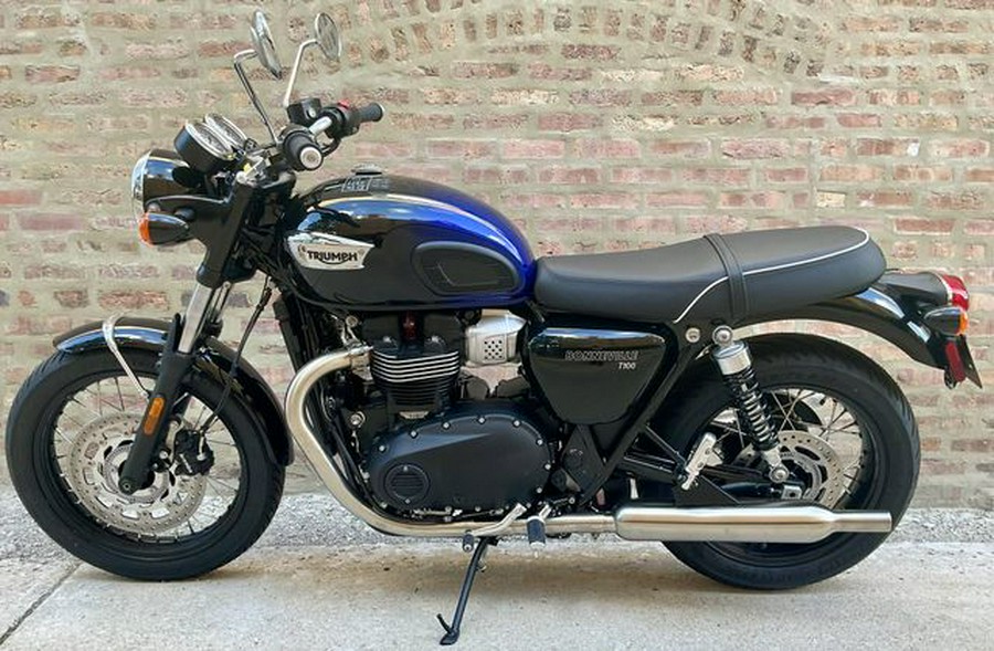 2024 Triumph Bonneville T100 Stealth Edition