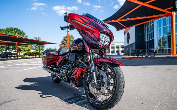 Custom Painted 2023 CVO Street Glide FLHXSE