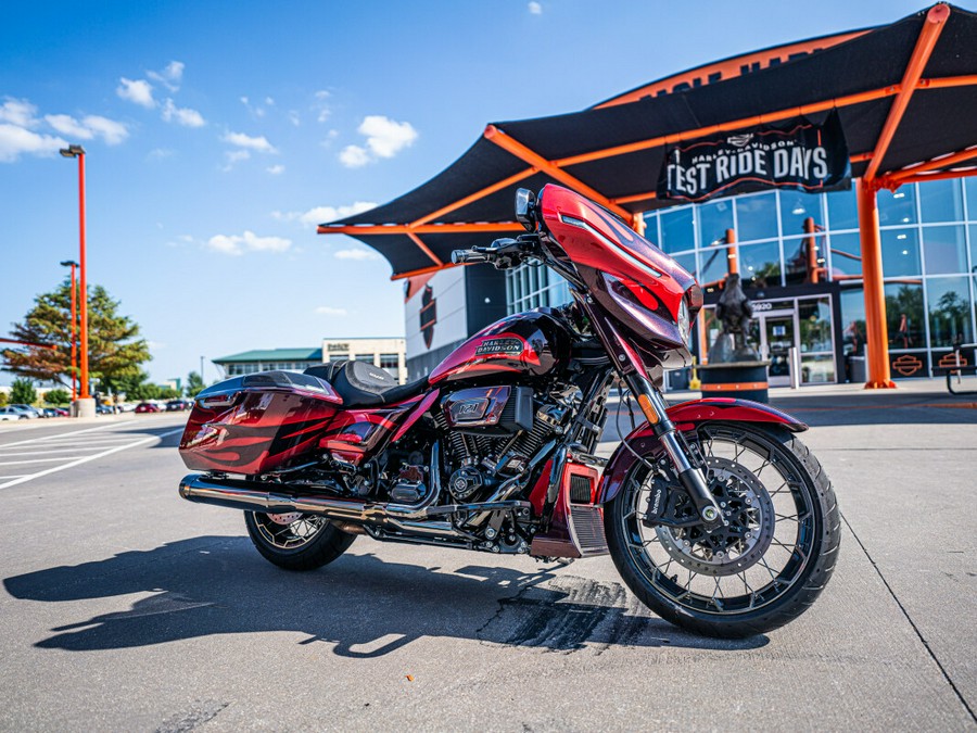 Custom Painted 2023 CVO Street Glide FLHXSE