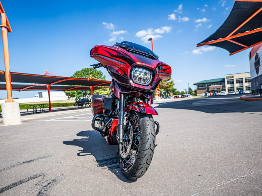 Custom Painted 2023 CVO Street Glide FLHXSE