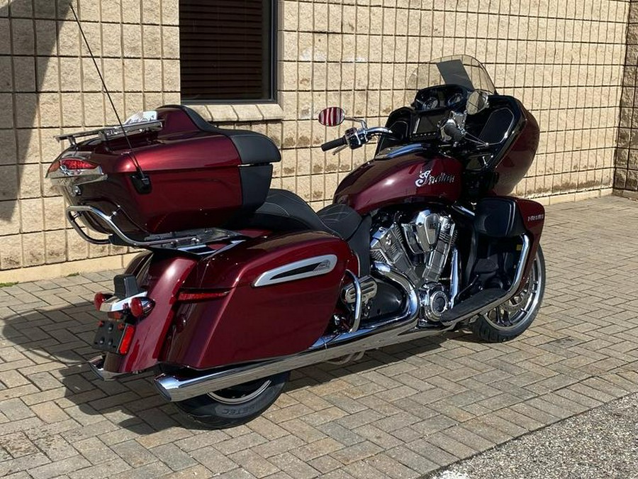 2025 Indian Motorcycle® Pursuit® Limited 112 Maroon Metallic