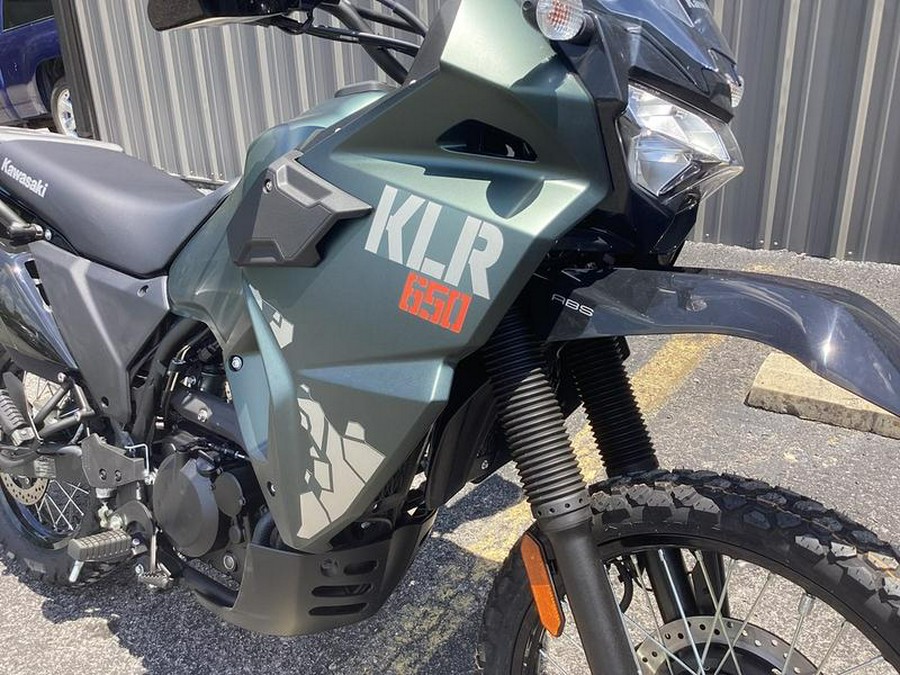 2025 Kawasaki KLR®650 Metallic Matte Old School Green ABS
