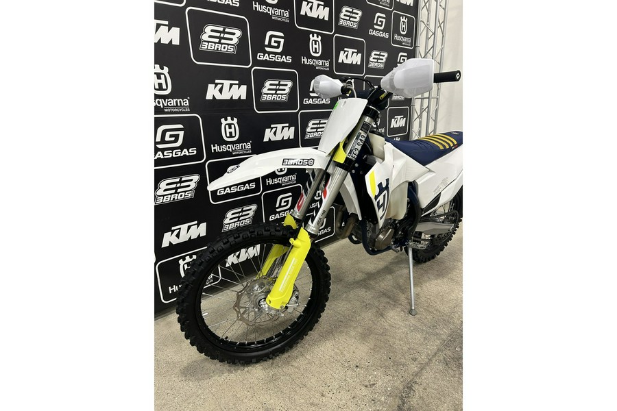 2019 Husqvarna Motorcycles FX450