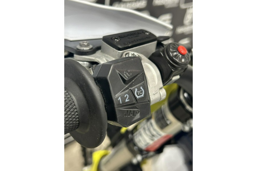 2019 Husqvarna Motorcycles FX450