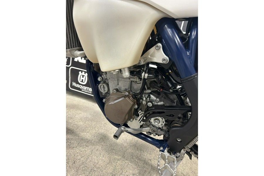 2019 Husqvarna Motorcycles FX450