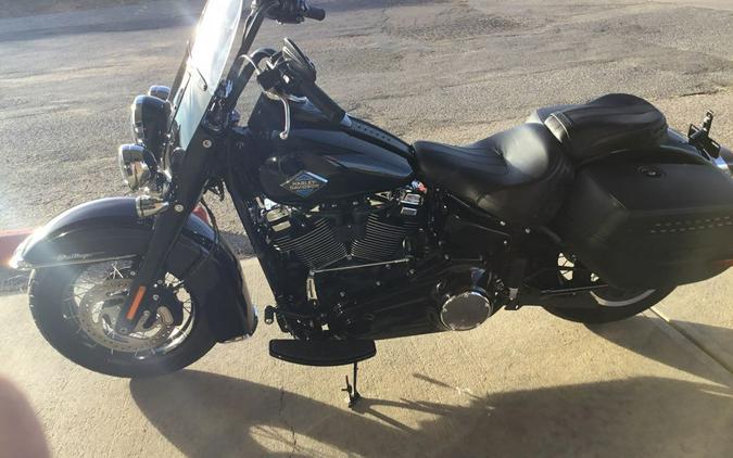 2025 FLHC Heritage Classic - Harley-Davidson®