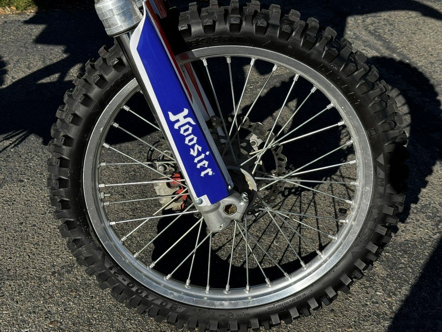 2001 Yamaha YZ 125