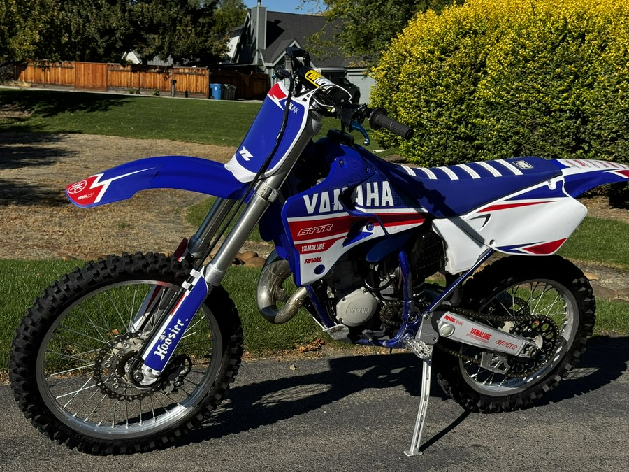 2001 Yamaha YZ 125