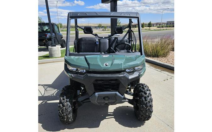 2024 Can-Am Defender PRO DPS HD10