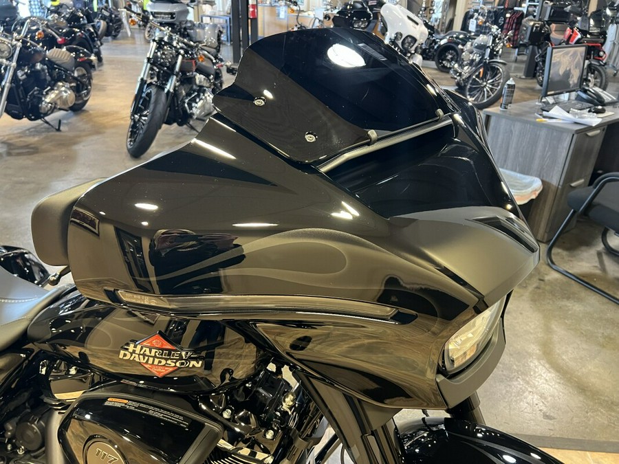 FLHX 2025 Street Glide®
