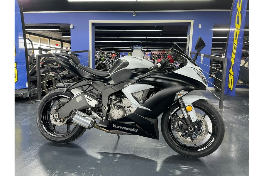 2014 Kawasaki Ninja® ZX™-6R