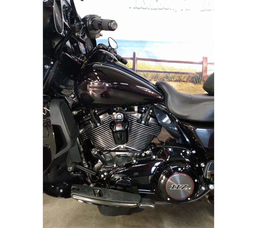 2021 Harley-Davidson CVO Tri Glide Ultra