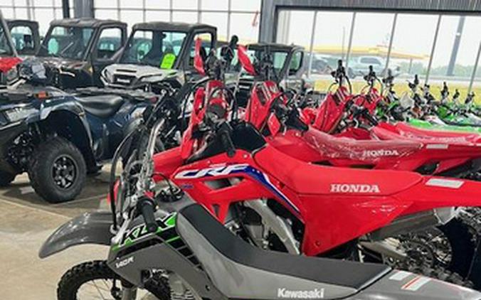 2025 Kawasaki KLX 140R L