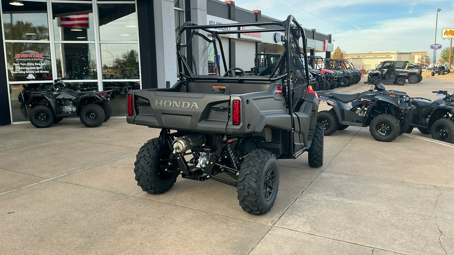 2026 Honda Pioneer 700 Deluxe