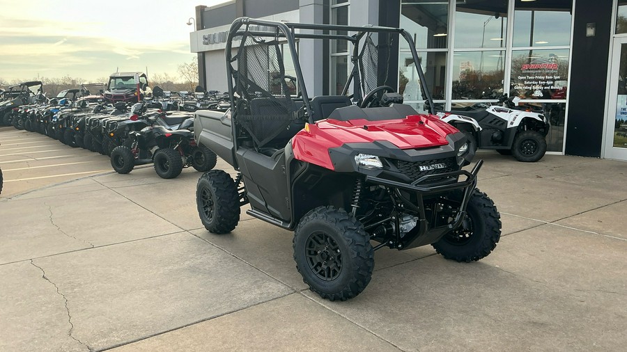 2026 Honda Pioneer 700 Deluxe