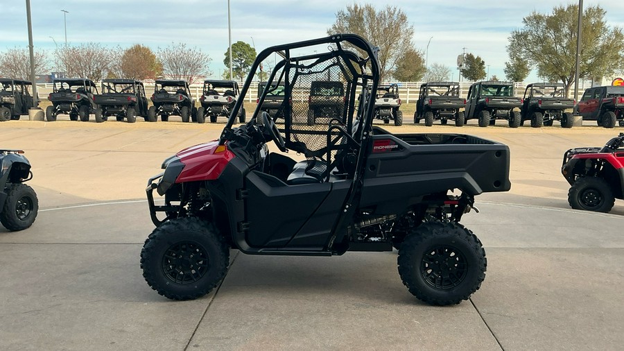 2026 Honda Pioneer 700 Deluxe