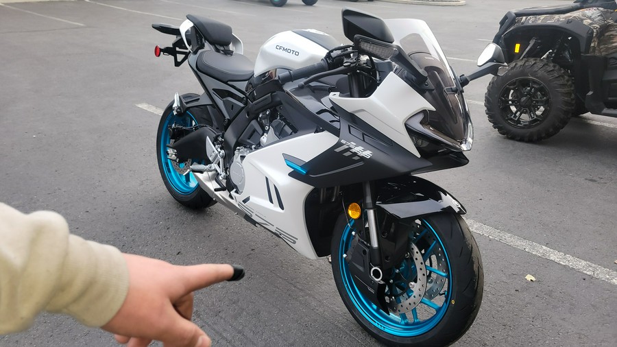 2026 CFMOTO 675SS