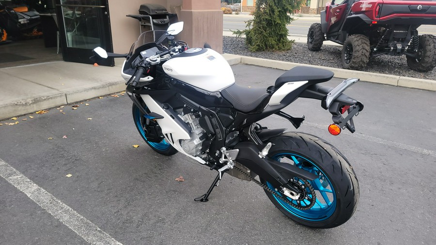 2026 CFMOTO 675SS