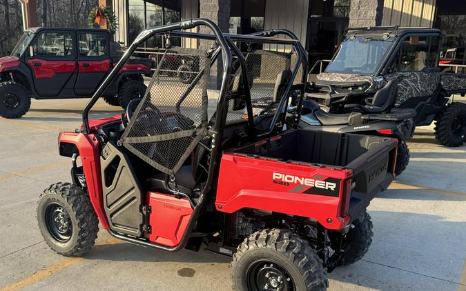 2026 Honda Pioneer 520