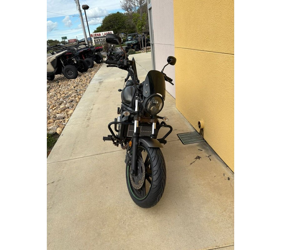 2022 Kawasaki Vulcan® S Base