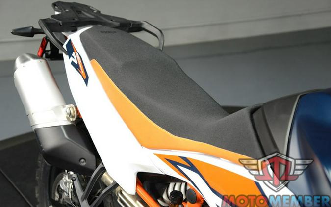 2024 KTM Adventure 890 R