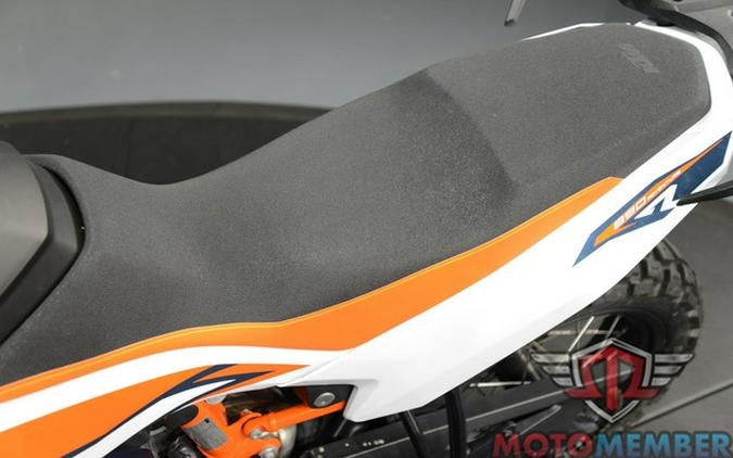 2024 KTM Adventure 890 R