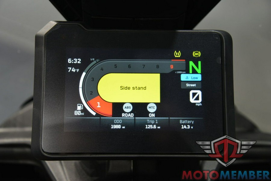 2024 KTM Adventure 890 R