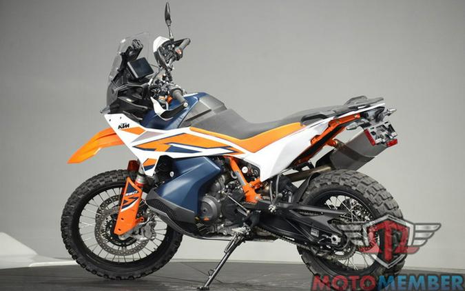 2024 KTM Adventure 890 R