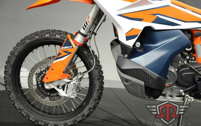 2024 KTM Adventure 890 R