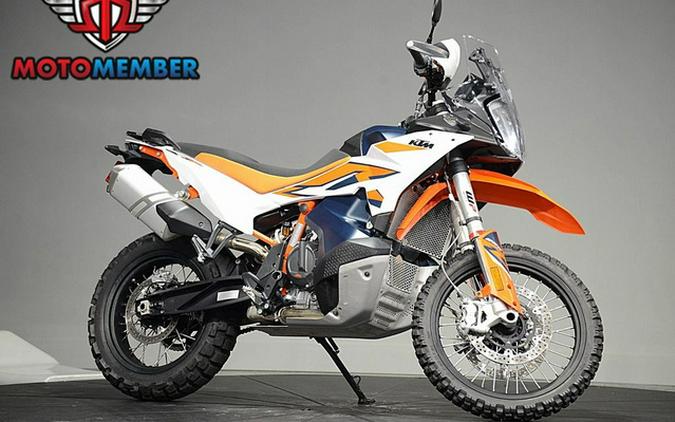 2024 KTM Adventure 890 R