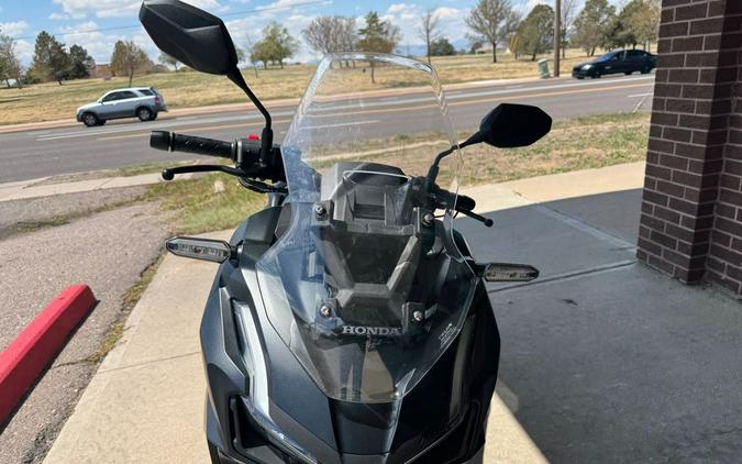 2025 ADV160 - Honda