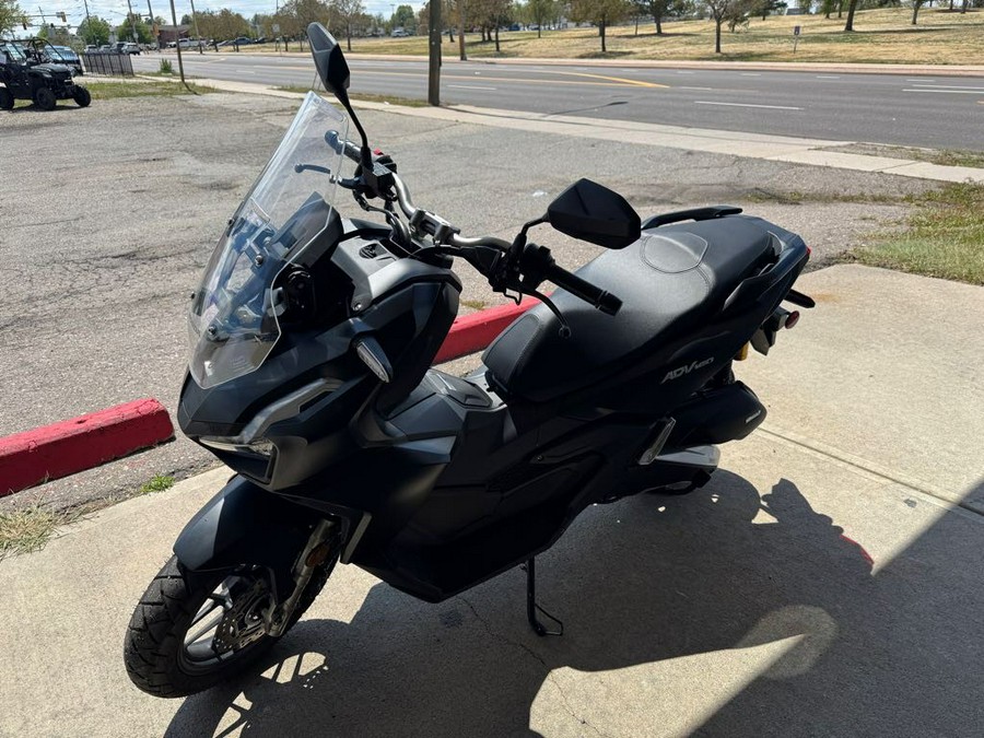 2025 ADV160 - Honda