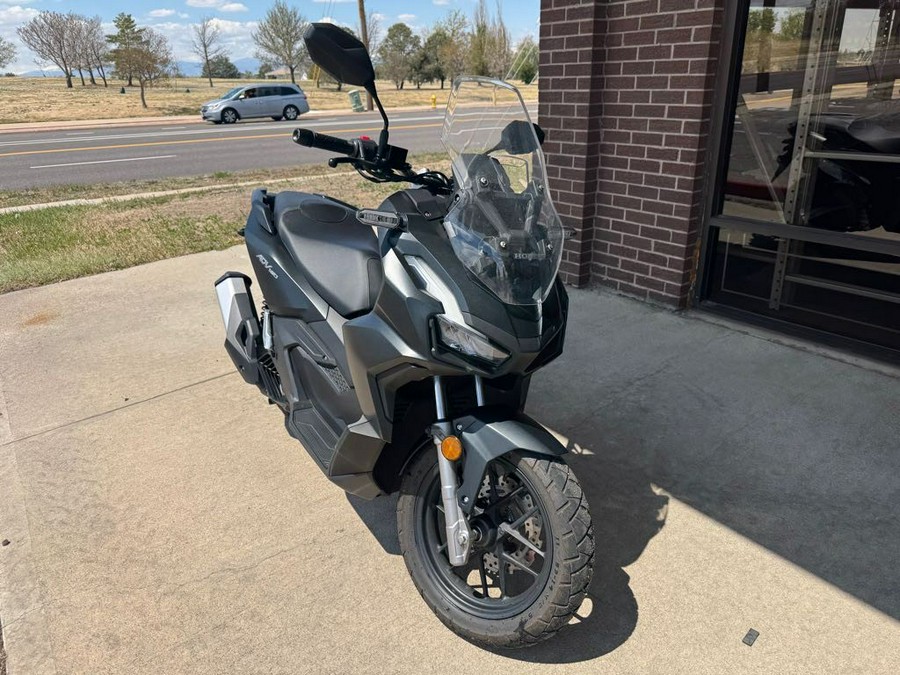 2025 ADV160 - Honda