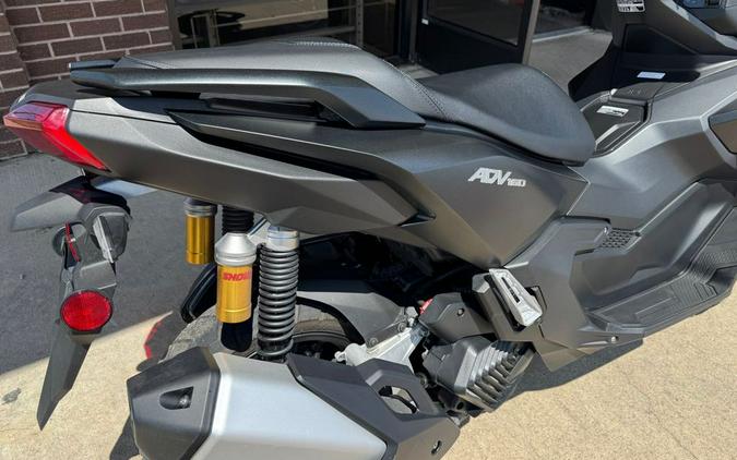 2025 ADV160 - Honda