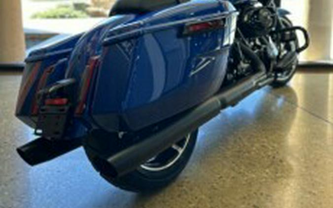 2024 Harley-Davidson Road Glide® Blue Burst