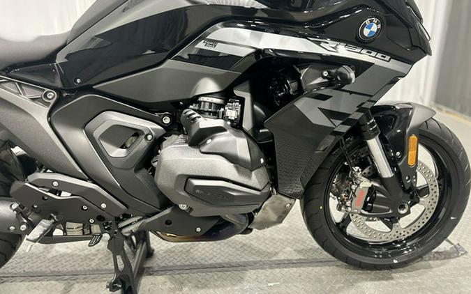 2026 BMW R 1300 RS Triple Black